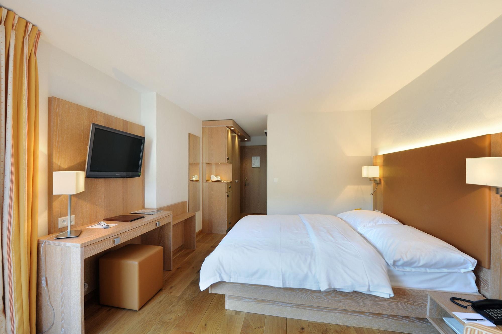 Hotel Helvetia Intergolf Crans-Montana Ngoại thất bức ảnh