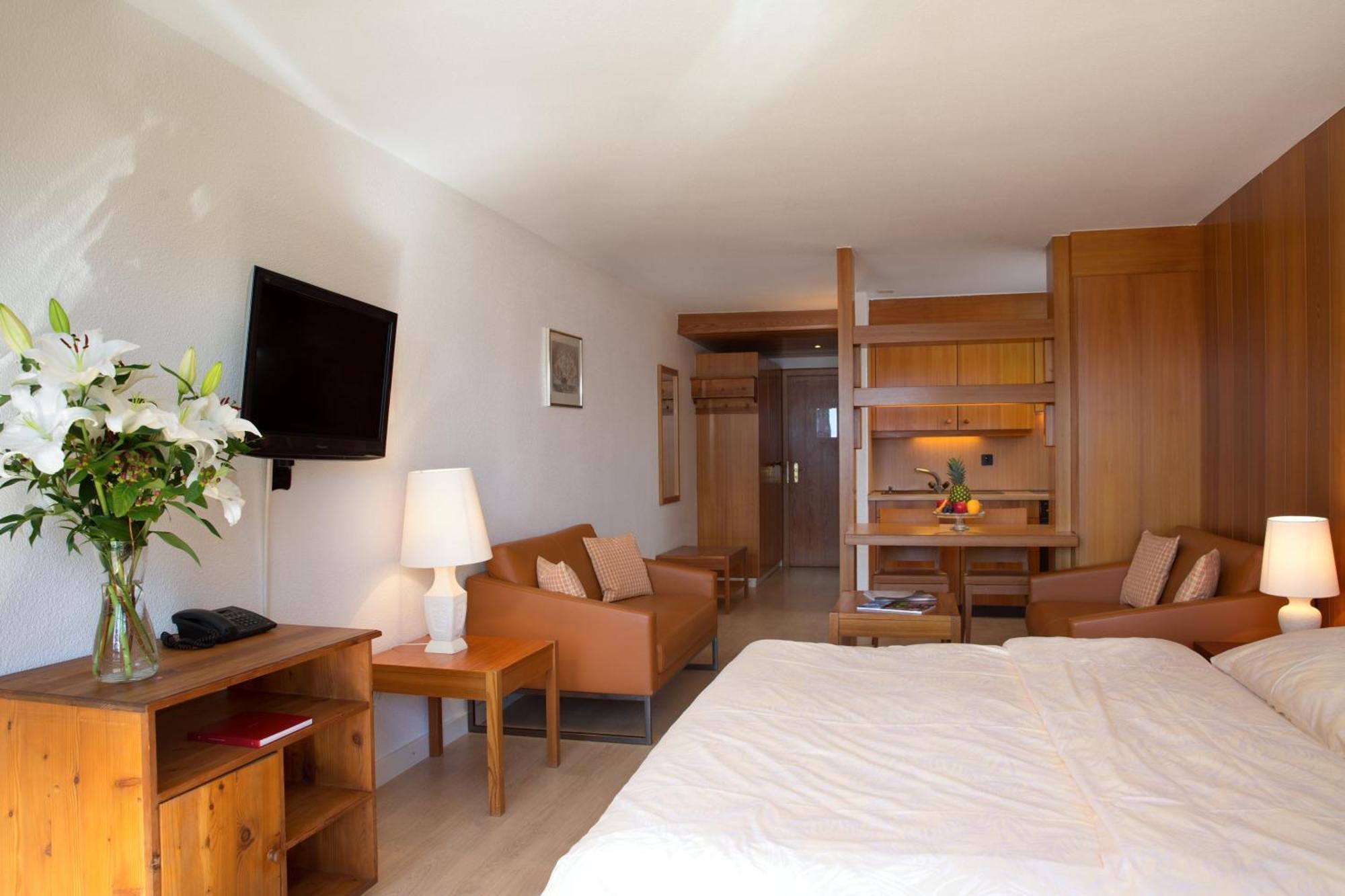 Hotel Helvetia Intergolf Crans-Montana Ngoại thất bức ảnh