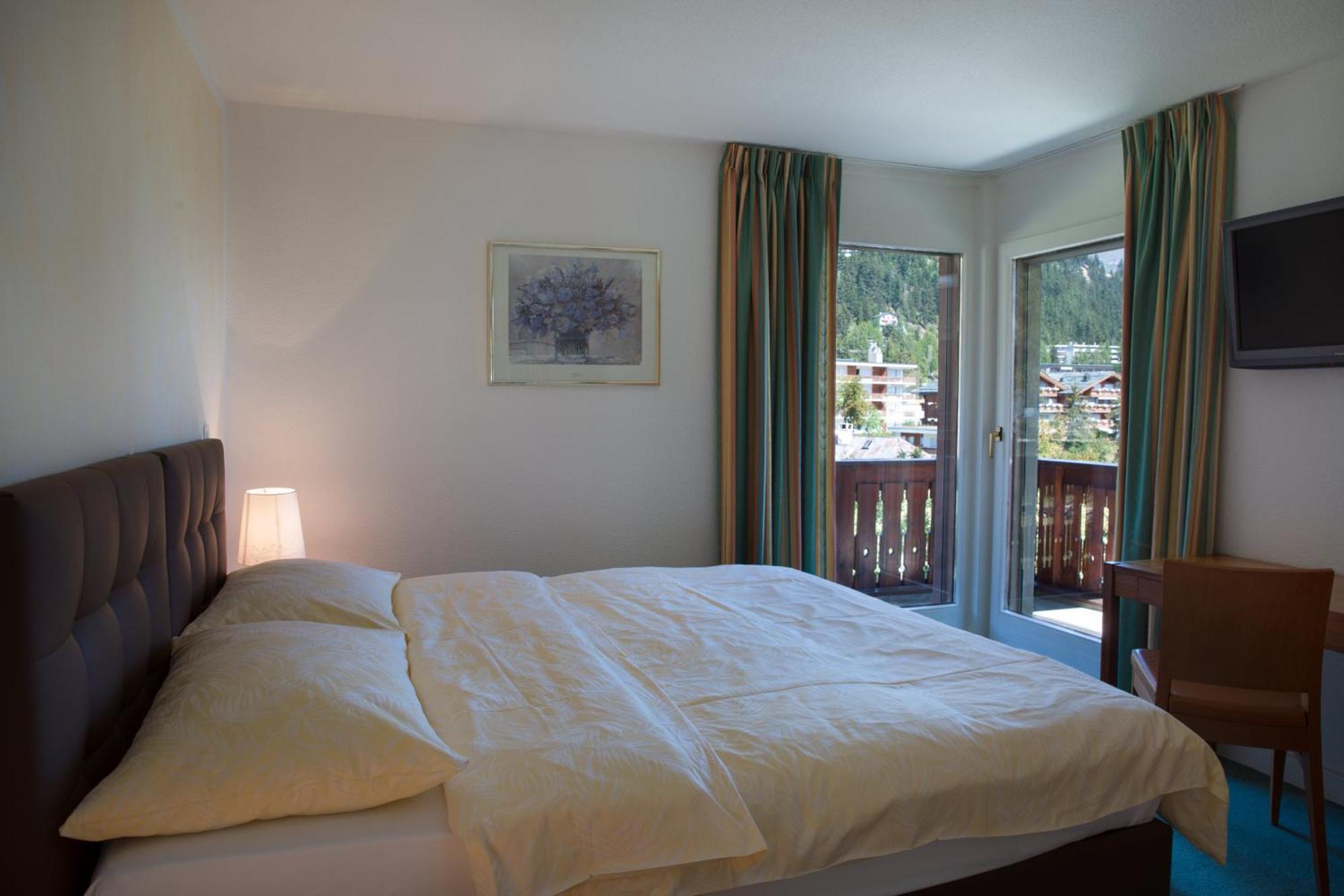 Hotel Helvetia Intergolf Crans-Montana Ngoại thất bức ảnh